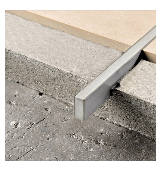 Profilis, aliuminis naturalus, deformacinis, pilkas intarpas, h 20 mm, L 2,0 m