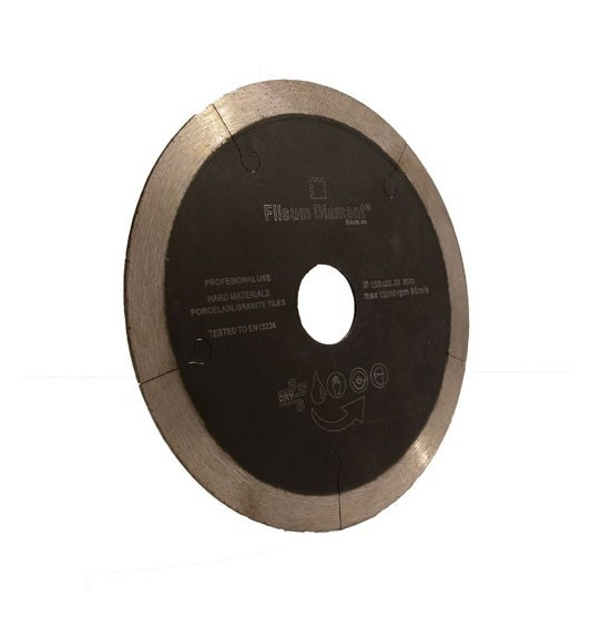 Deimantinis diskas lygus - J Slot, sausam/šlapiam pjovimui, Ø105 mm, 22.2 mm