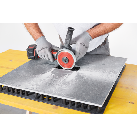 Daudzfunkcionāls gumijas spilventiņš Raimondi UP!, 59x59 cm | lielgabarta-flzm | NMF Home