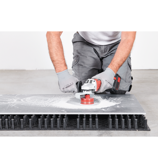 Daudzfunkcionāls gumijas spilventiņš Raimondi UP!, 59x59 cm