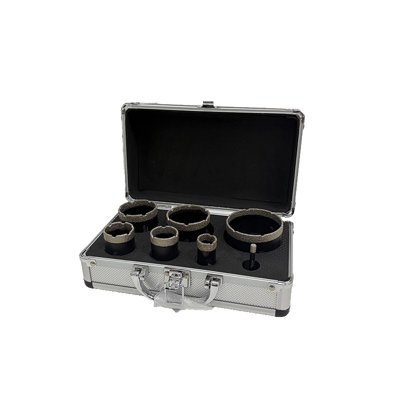 Urbju (M14) komplekts Ø6, 8, 10, 22, 35, 68, 75 mm + metāla kaste 7 vietām